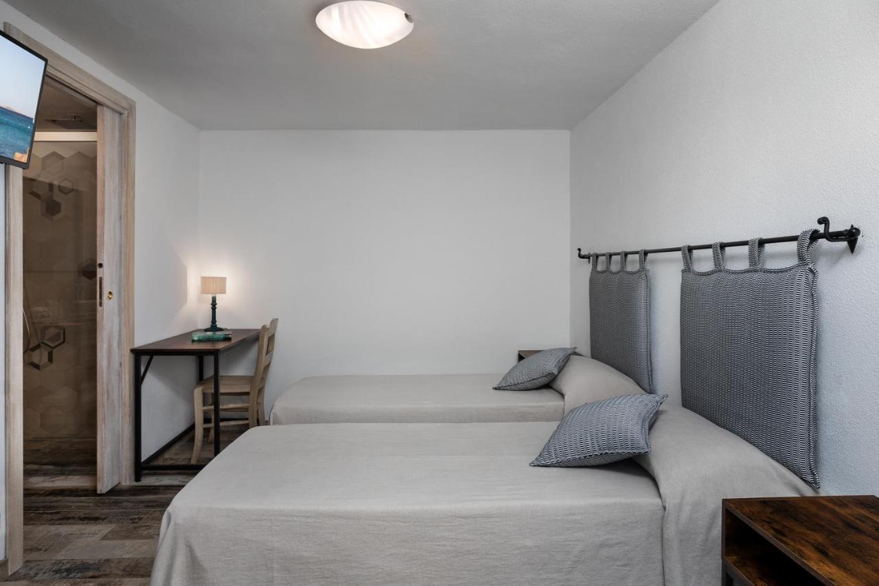Il Mirto Bed & Breakfast Baja Sardinia Luaran gambar